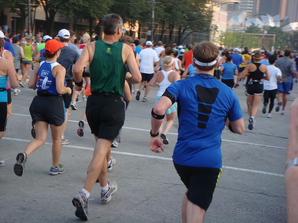 Chicago Rock N Roll 2010 0366.jpg - . . . and on my way.